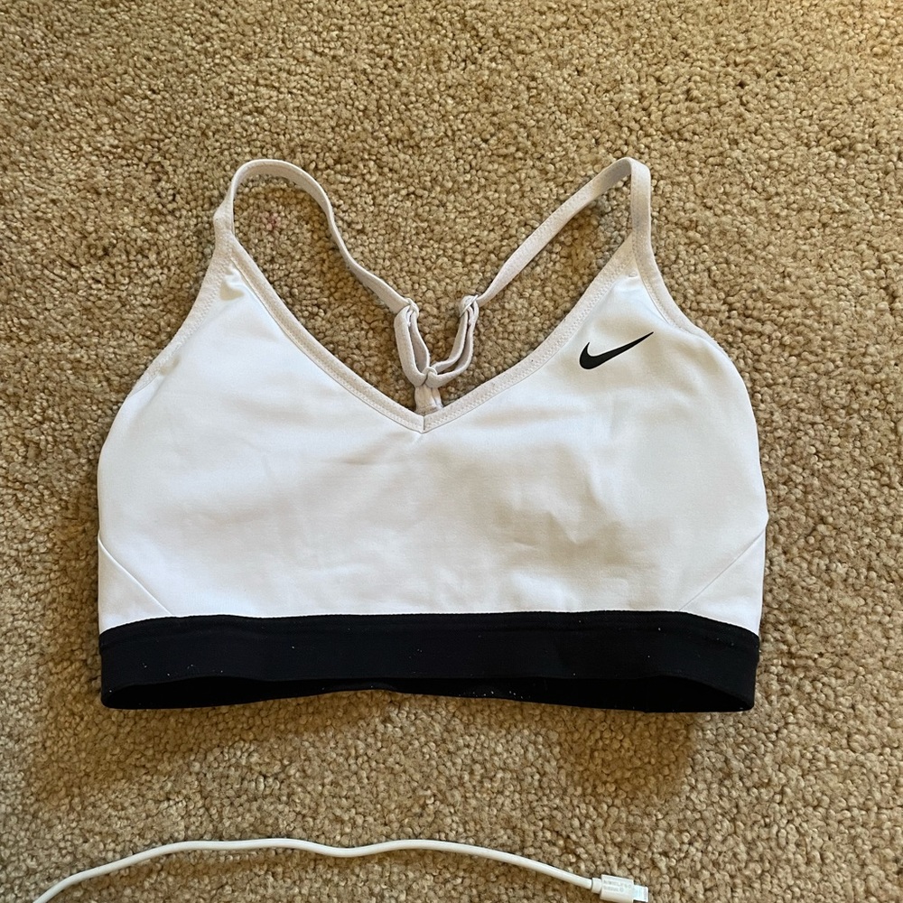 Nike White and Black Lightweight Sports Bra